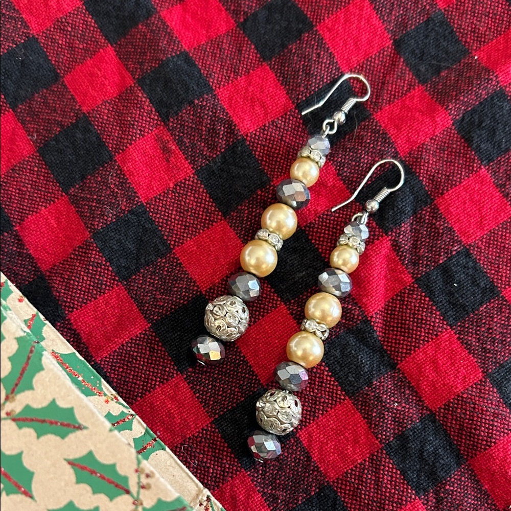 **Handmade** Elegant Beaded Drop Earrings handmade never worn.